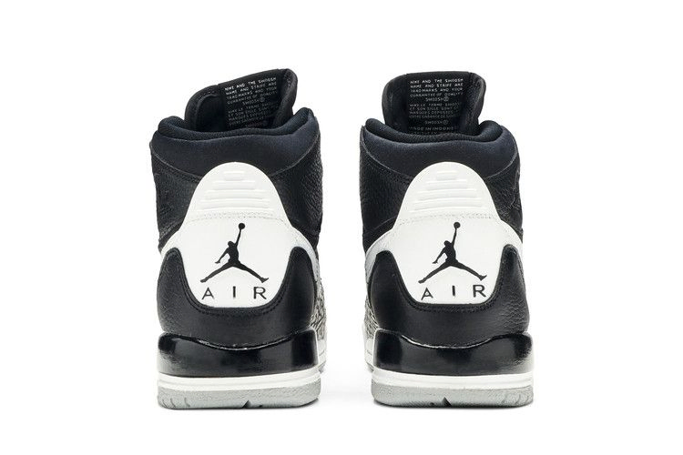 air-jordan-legacy-312-gs-black-cement-at4040-001_05
