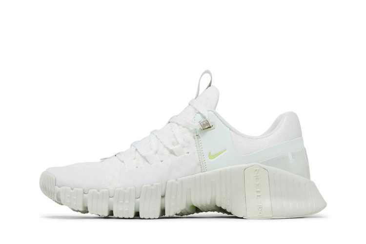Кроссовки Nike Wmns Free Metcon 5 Premium 'Summit White Sea Glass'