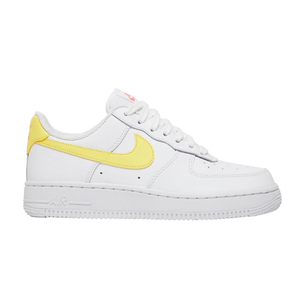 Кроссовки Nike Wmns Air Force 1 '07 'White Light Citron'
