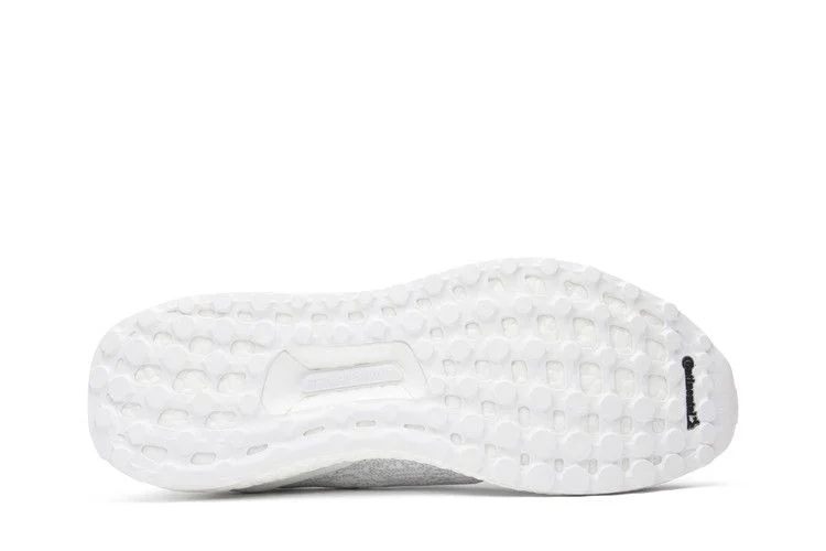 Krossovki-adidas-UltraBoost-Uncaged-Triple-White-3