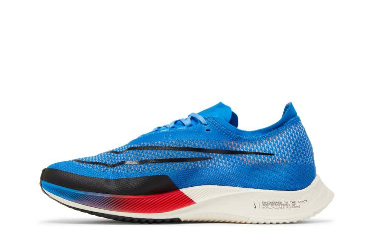 Кроссовки Nike ZoomX Streakfly 'Photo Blue University Red'
