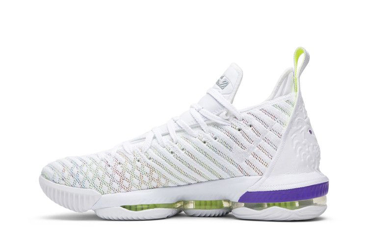 Кроссовки Nike LeBron 16 'Buzz Lightyear'