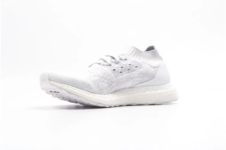 Krossovki-Adidas-Wmns-UltraBoost-Uncaged-White-2