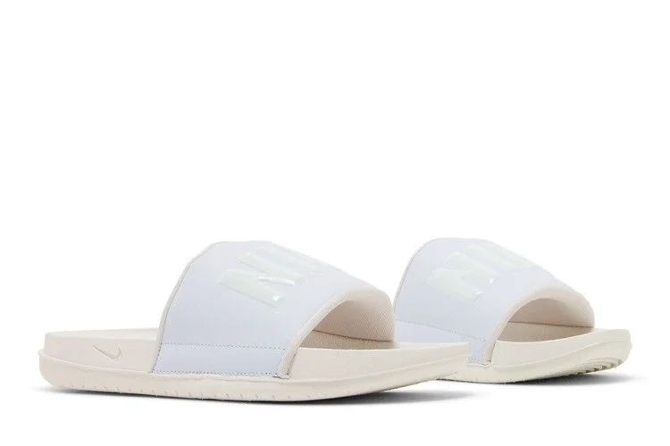 Nike-Wmns-Offcourt-Slide-Phantom-Barely-Green-7