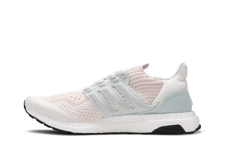 Кроссовки adidas Wmns UltraBoost 6.0 'Halo Ivory'