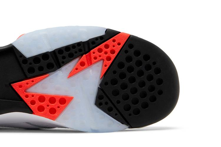 Кроссовки Air Jordan 7 Retro GS 'White Infrared'