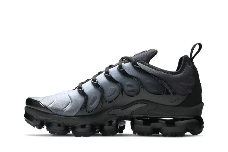 Кроссовки Nike Air VaporMax Plus 'Aluminum'