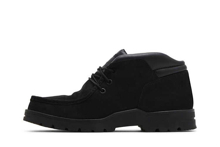 newtonbrook-moctoe-chukka-black-tb0a28f9-001_02