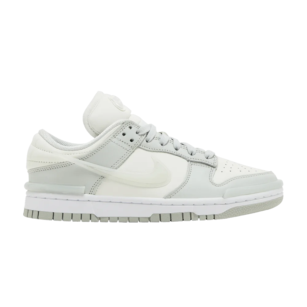 Krossovki-Nike-Wmns-Dunk-Low-Twist-Light-Silver