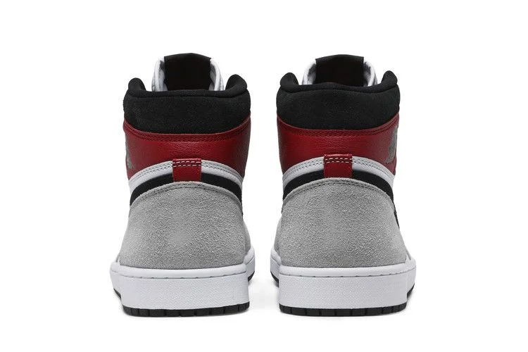 Кроссовки Air Jordan 1 Retro High OG 'Smoke Grey'