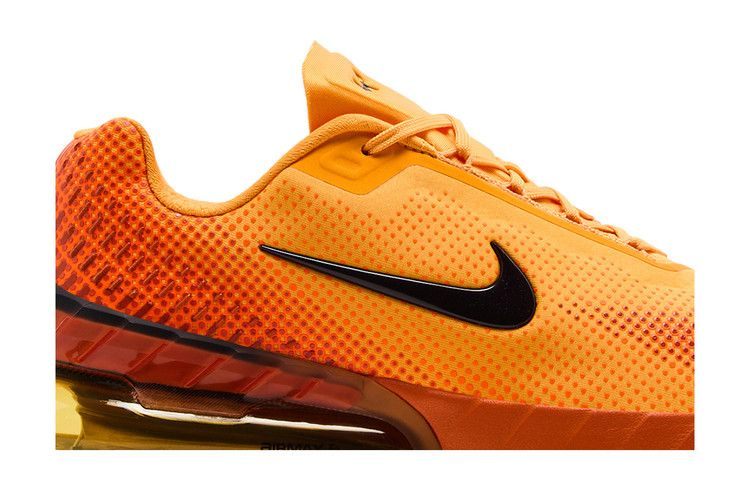 Кроссовки Nike Air Max Phoenix 'Total Orange'