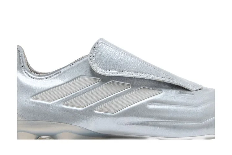 Krossovki-Prada-x-adidas-Copa-Pure-Luxury.1-FG-Silver-Metallic-1