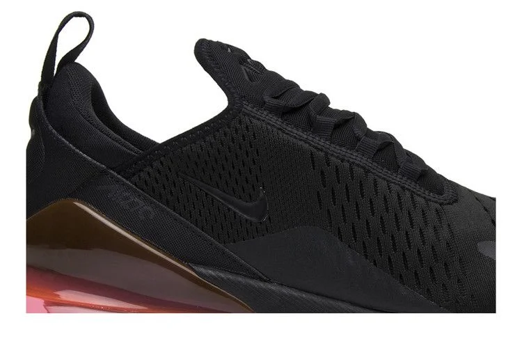 Кроссовки Nike Air Max 270 'Hot Punch'