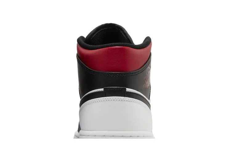 Кроссовки Air Jordan 1 Mid 'Gym Red Black Toe'