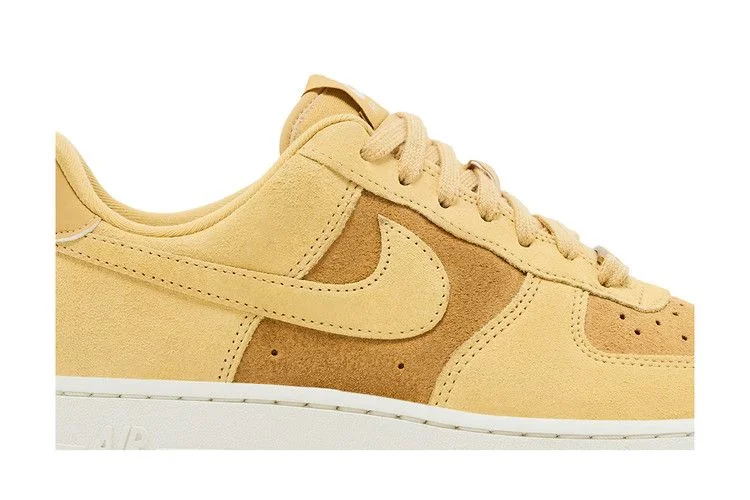 Кроссовки Nike Wmns Air Force 1 Low '07 'Club Gold Sail'