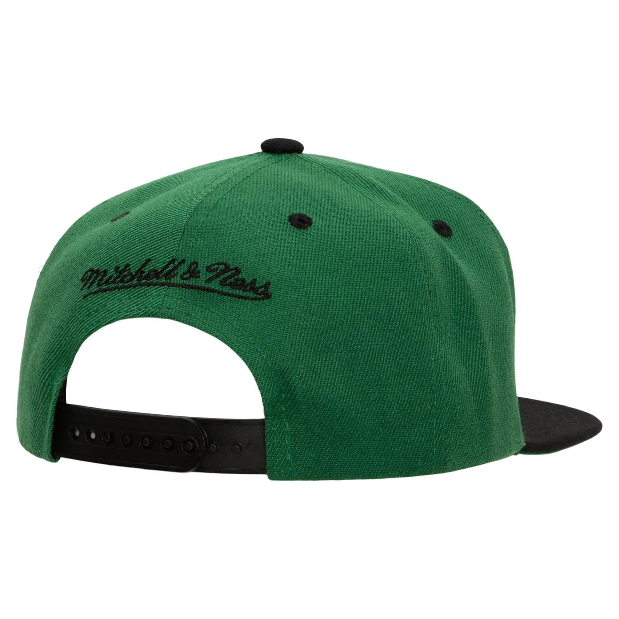 Mitchell-Ness-Monument-Snapback-Boston-Celtics-Hat-1