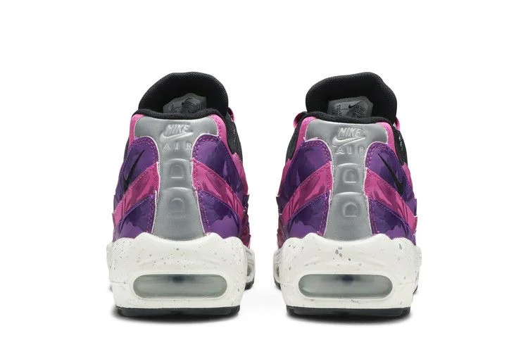 Кроссовки Nike Air Max 95 Premium 'Flame Powder'