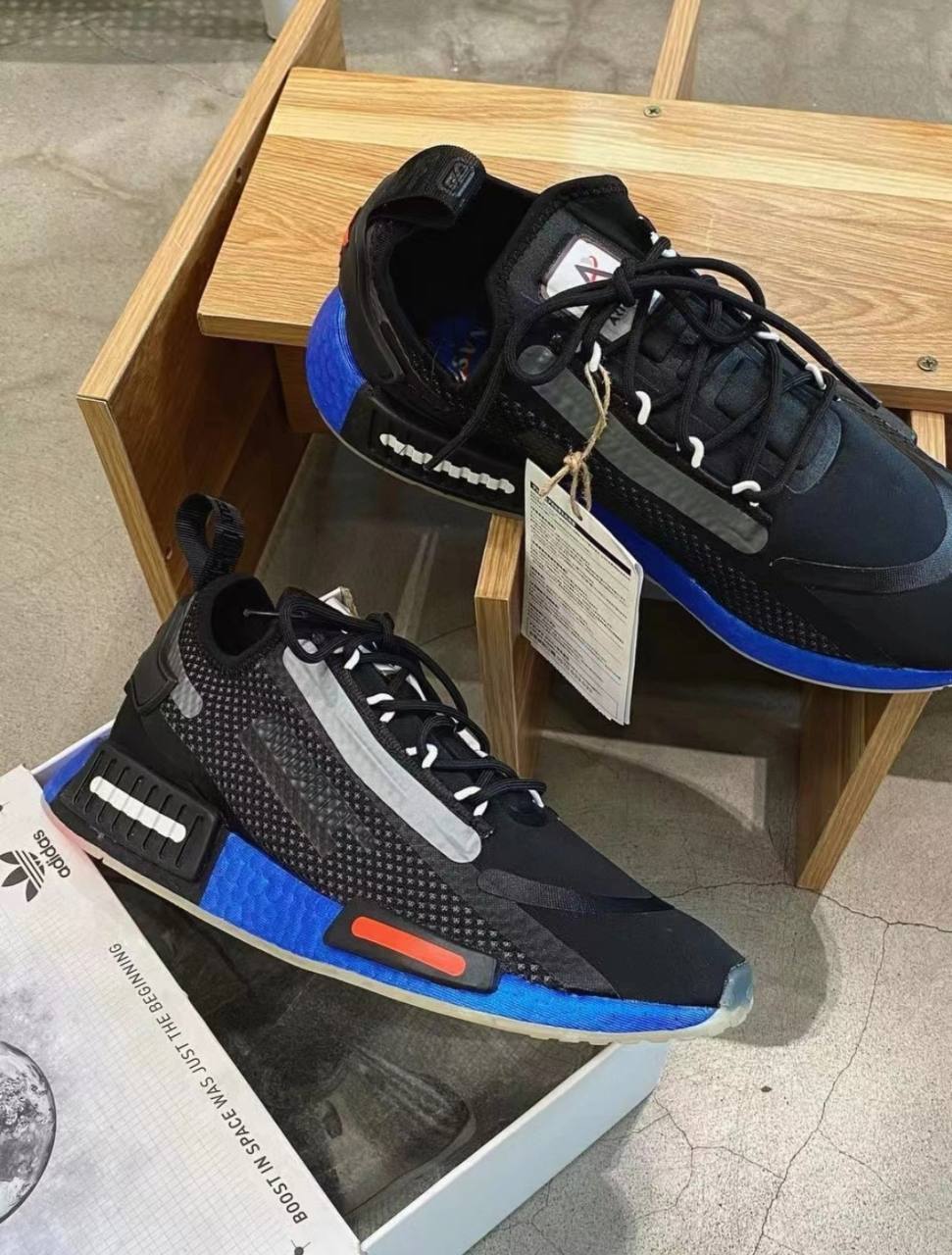 NASA-x-adidas-NMD_R1-Spectoo-Core-Black-2