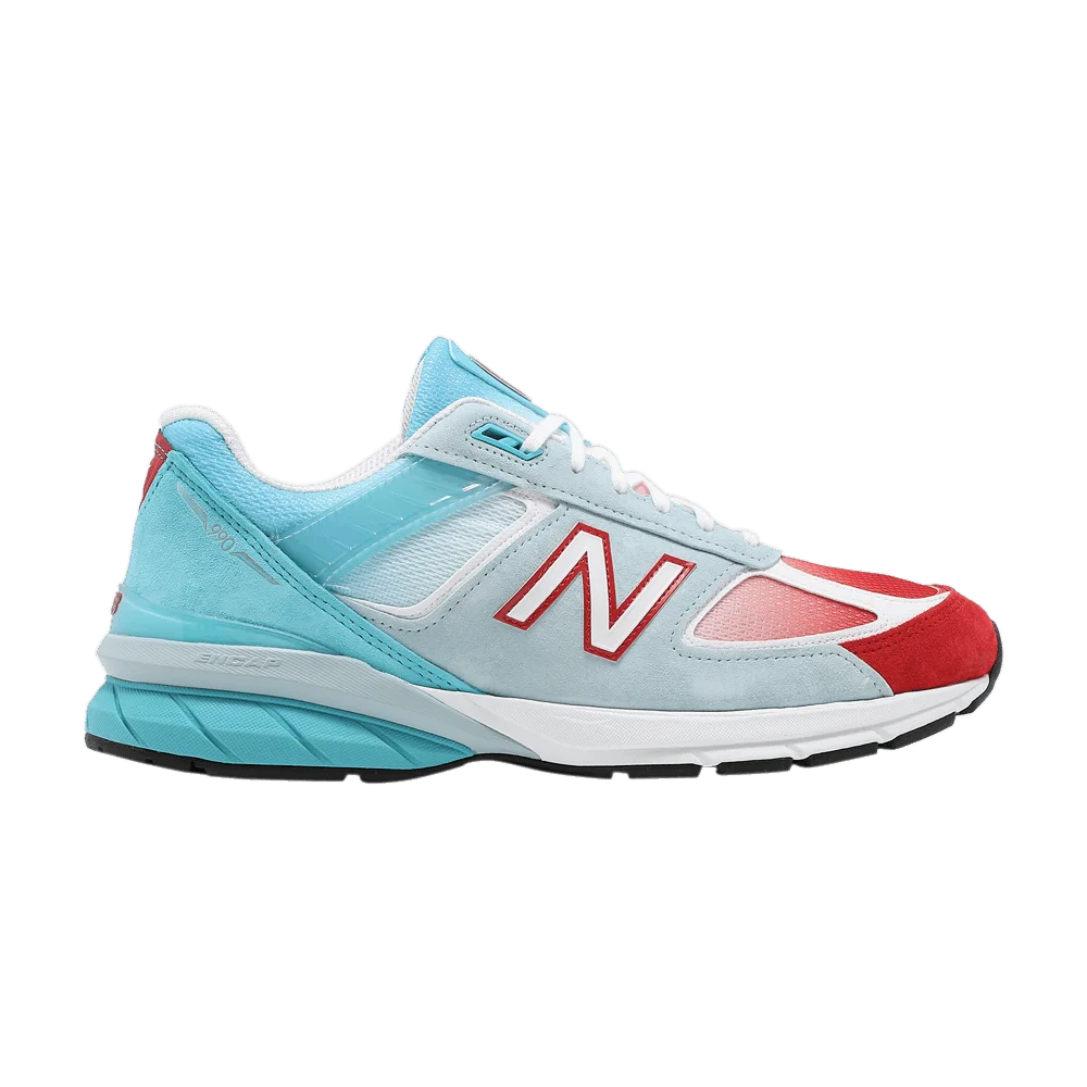 Krossovki-New-Balance-990v5-Made-in-USA-Ice-Blue