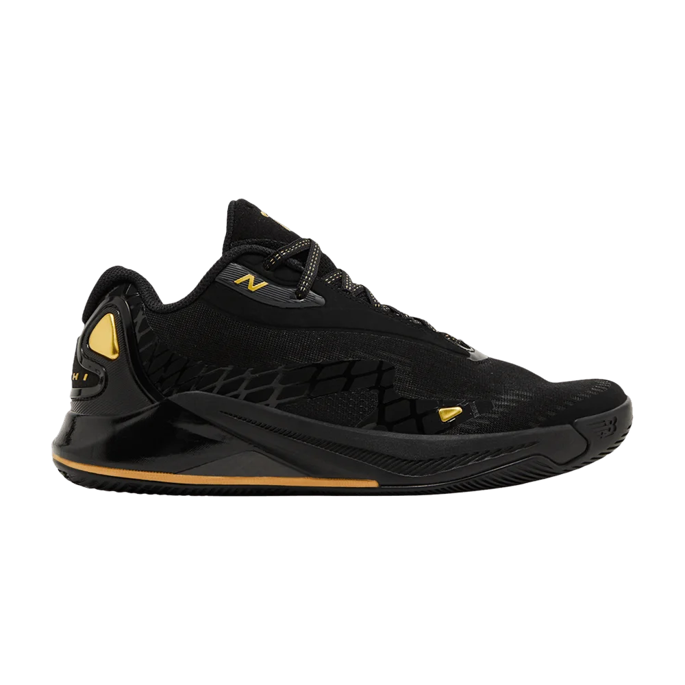 Krossovki-New-Balance-KAWHI-4-Transcend-Greatness