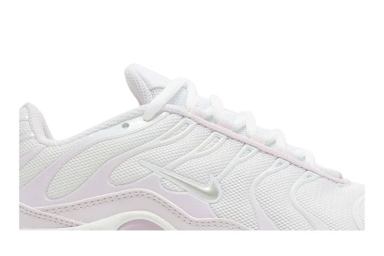 Кроссовки Nike Air Max Plus GS 'White Light Violet'