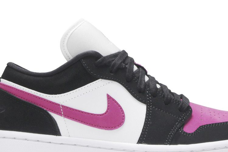 Кроссовки Wmns Air Jordan 1 'Black Cactus Flower'