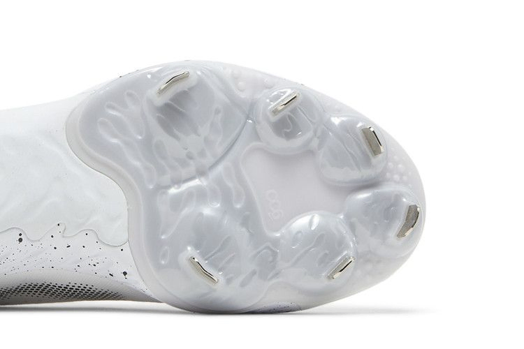alpha-huarache-elite-3-low-white-grey-cv3552-104_04