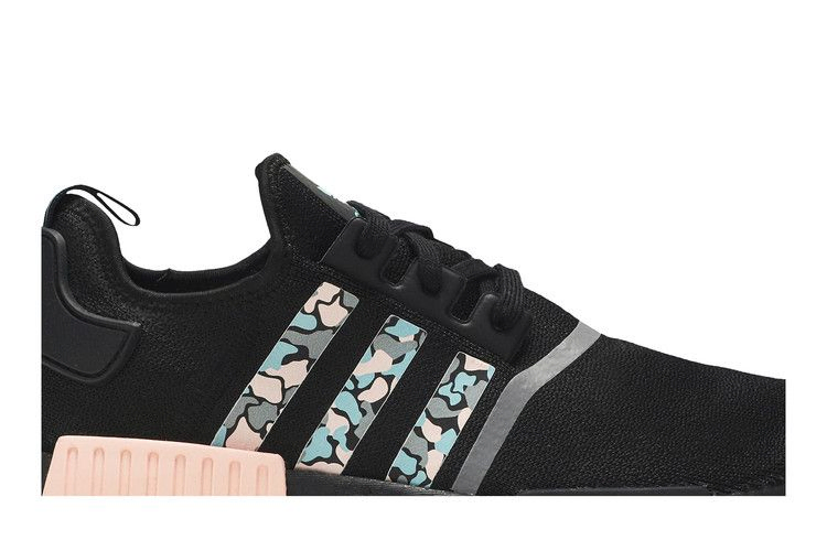 nmd_r1-stlt-primeknit-aqua-pink-camo-fv3853_01