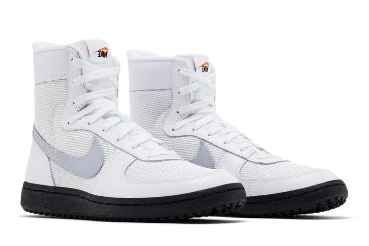 Krossovki-Stranger-Things-x-Nike-Field-General-High-Eleven-7
