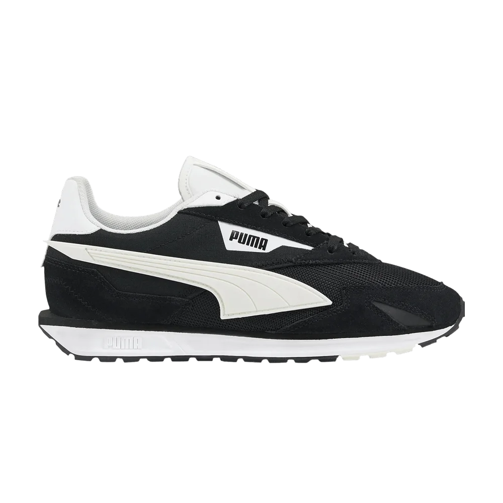 Кроссовки Puma Wmns Low Rider Tech Retro 'White Black'