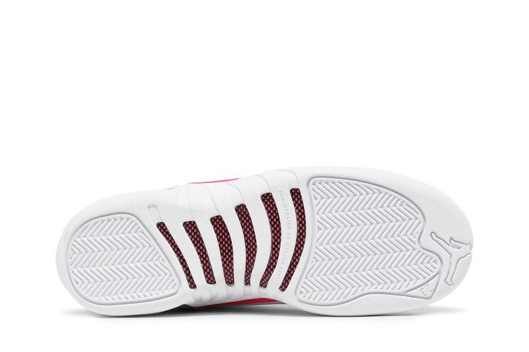 air-jordan-12-retro-gs-ice-cream-510815-101_03