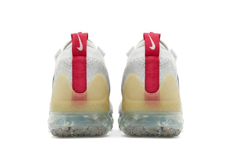 wmns-air-vapormax-2021-flyknit-photon-dust-midnight-navy-dh4090-002_05
