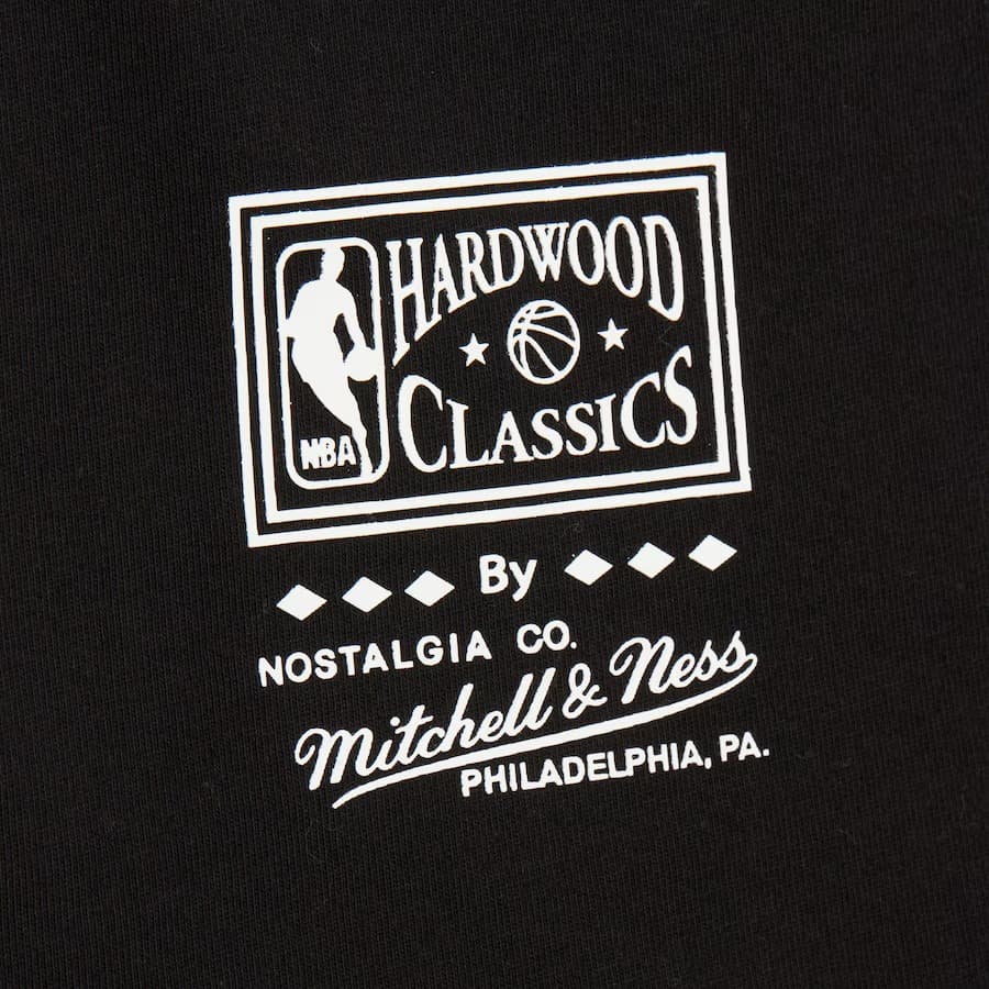 Футболка Mitchell & Ness Black Chicago Bulls Speedway Blurred T-Shirt