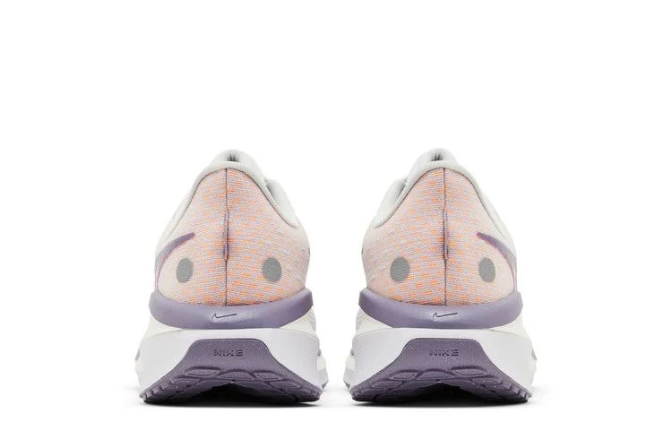 Кроссовки Nike Wmns Vomero 17 'Photon Dust Lilac Bloom'