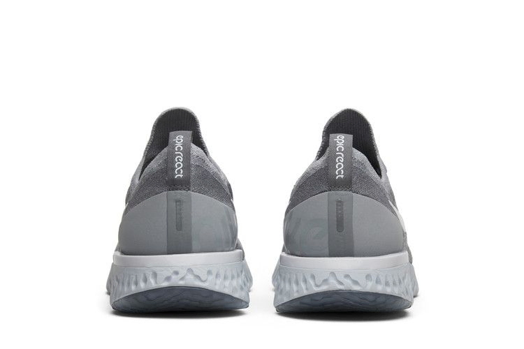 Кроссовки Nike Epic React Flyknit 'Wolf Grey'