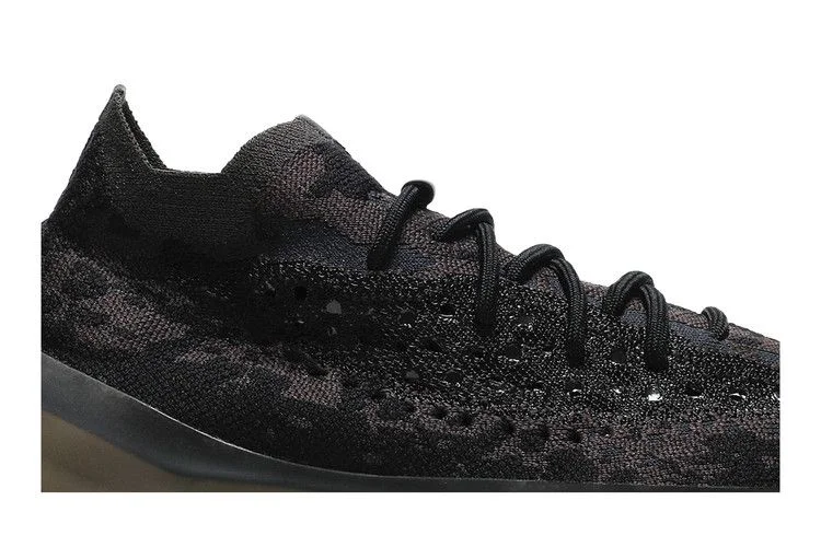 Krossovki-adidas-Yeezy-Boost-380-Onyx-Non-Reflective-1