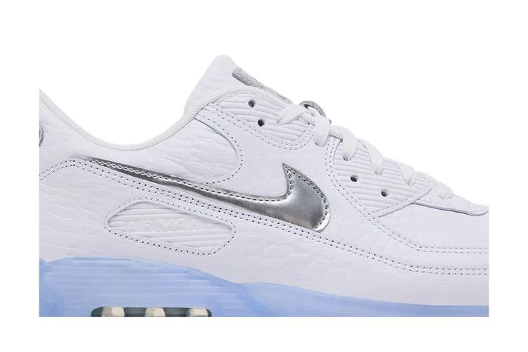 Krossovki-Nike-Air-Max-Terrascape-90-White-Blue-Tint-Pure-Platinum-1