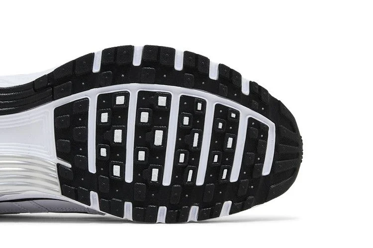 Krossovki-Nike-P-6000-White-Metallic-Silver-Black-4