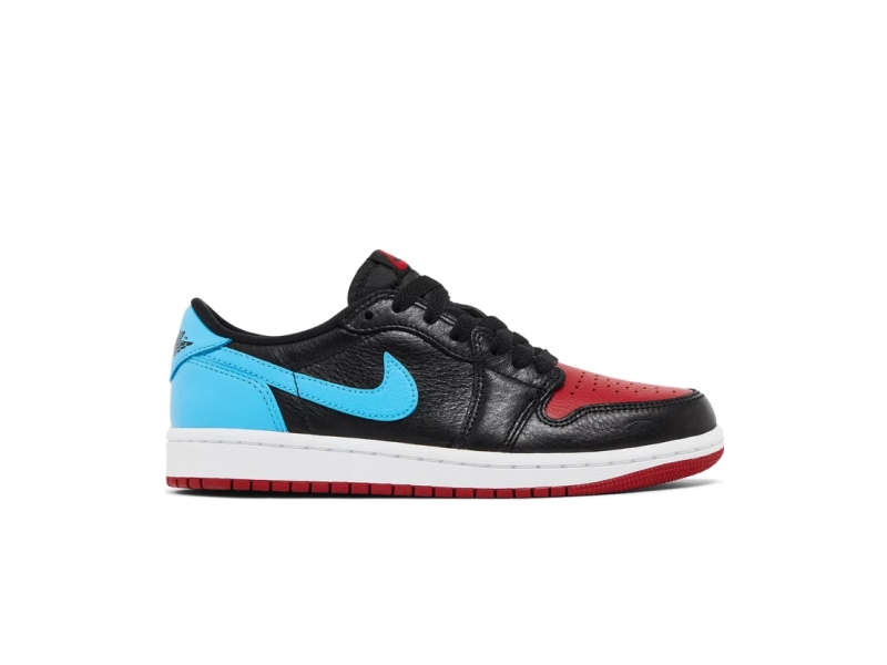 Кроссовки Wmns Air Jordan 1 Retro Low OG 'NC to Chi'