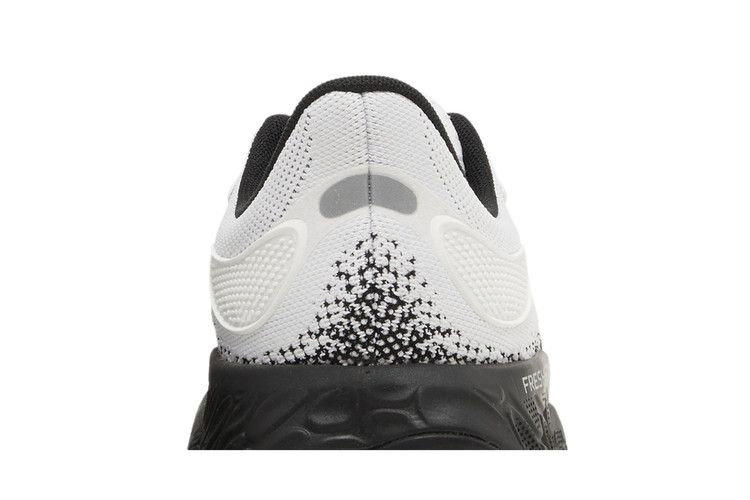 Кроссовки New Balance Fresh Foam X 1080v12 2E Wide 'White Black'