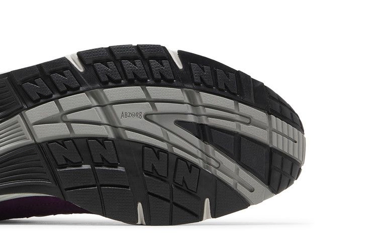 Кроссовки New Balance 991 Made in England 'Grape Juice'