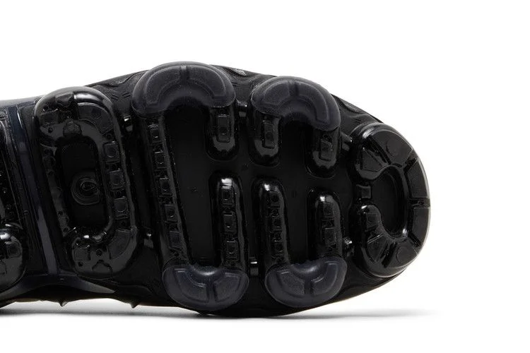 Кроссовки Nike Air VaporMax Plus 'Light Orewood Brown'