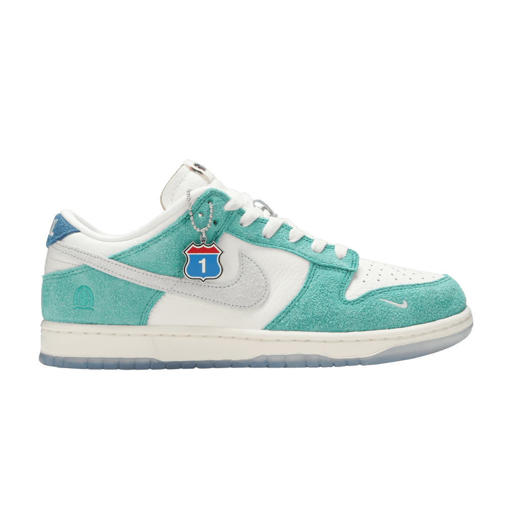 kasina-x-dunk-low-road-sign-cz6501-101