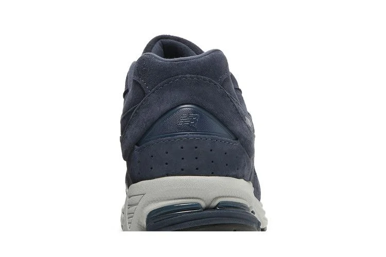 Кроссовки New Balance 2002R 'Navy'