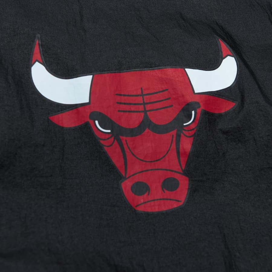 Анорак Mitchell & Ness Black Chicago Bulls Team 2.0 Anorak Quarter-Zip Windbreaker Jacket
