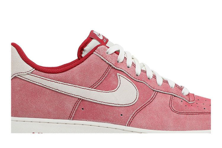 Кроссовки Nike Air Force 1 '07 LV8 'Dusty Red'