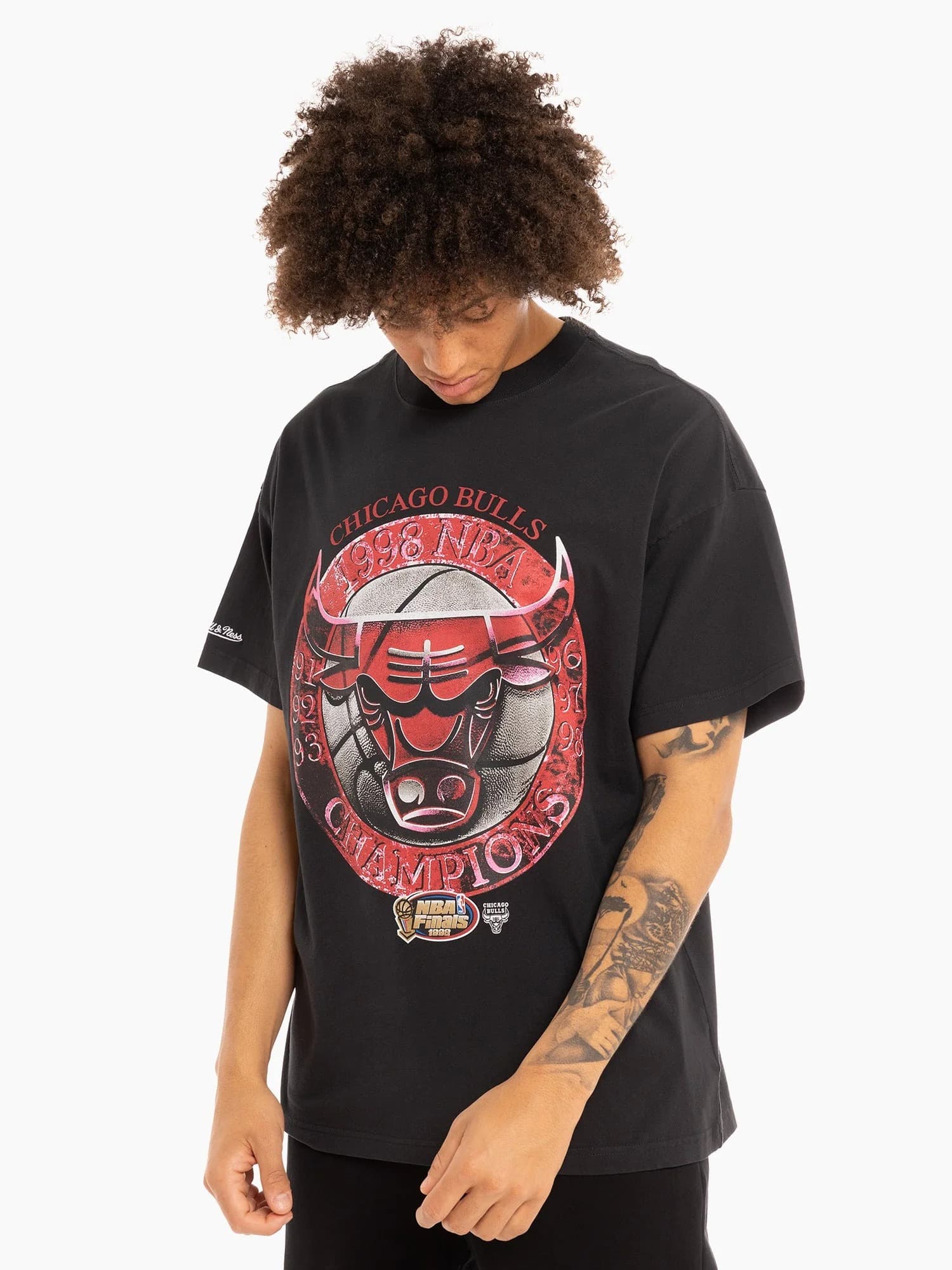 Футболка Mitchell & Ness 1998 GAME 6 Chicago Bulls Tour Vintage NBA T-Shirt