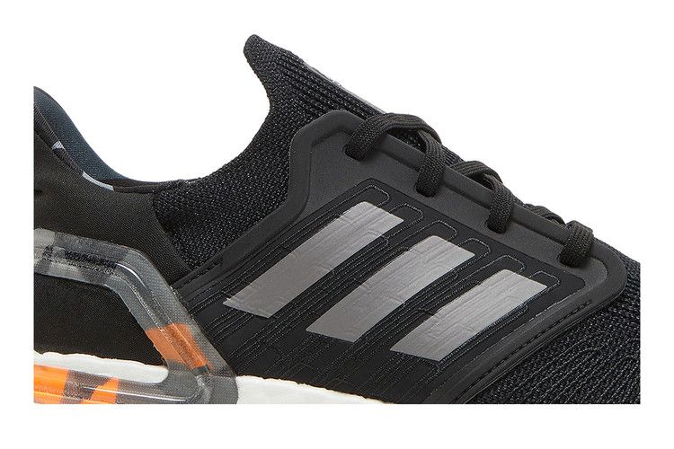 Кроссовки adidas UltraBoost 20 'Black Signal Orange Camo'