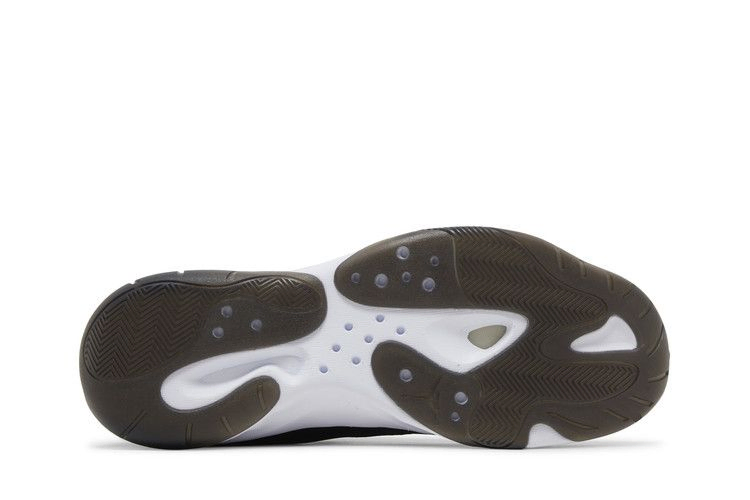 air-jordan-11-cmft-low-black-white-fn6787-010_03