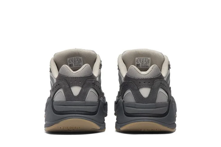 Кроссовки adidas Yeezy Boost 700 V2 'Tephra'